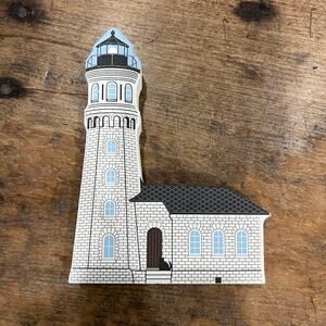 Cat’s Meow, Fort Niagara Light, Lighthouses of the Great Lakes series 1999